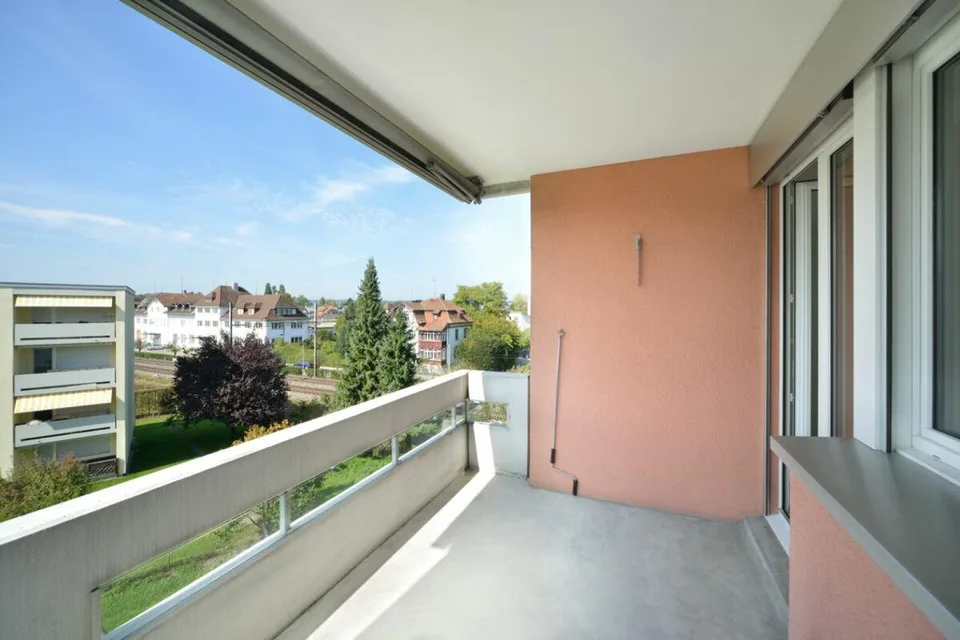Grosszügige 3.5 Zimmerwohnung – foto 5 di 8