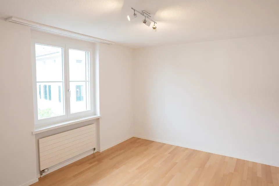 Schöne 3-Zi Wohnung an ruhiger und zentraler Lage – Foto 10 von 15
