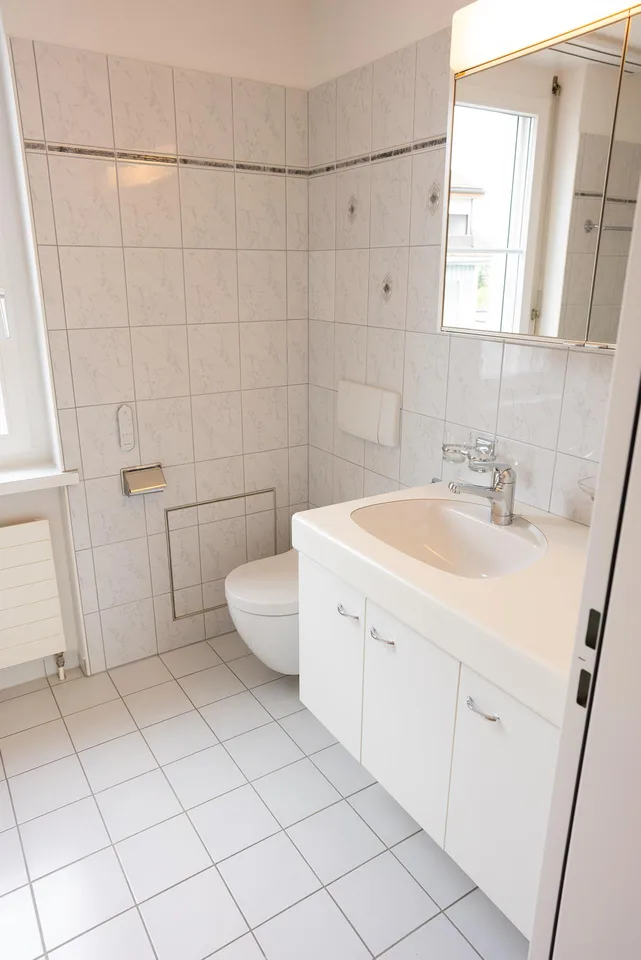 Schöne 3-Zi Wohnung an ruhiger und zentraler Lage – Foto 8 von 15