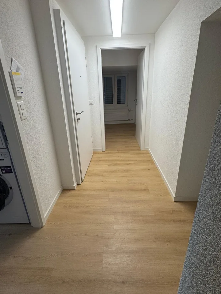 Moderne 3.5-Zimmer-Wohnung in Rothenhausen – foto 8 di 15