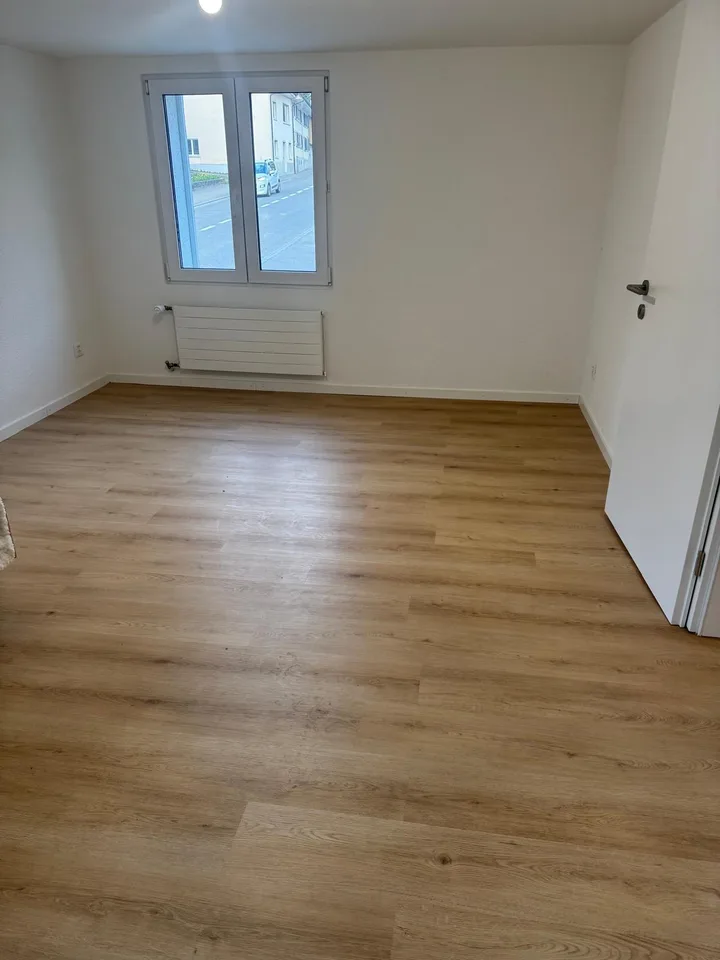 Moderne 3.5-Zimmer-Wohnung in Rothenhausen – foto 7 di 15
