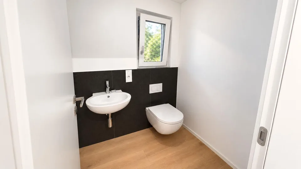 MENDRISIO - Geräumige 4.5-Zimmer-Wohnung mit Studio, privater Waschküche, Terrasse und Garten – Foto 4 von 14