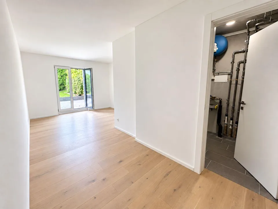 MENDRISIO - Geräumige 4.5-Zimmer-Wohnung mit Studio, privater Waschküche, Terrasse und Garten – Foto 6 von 14