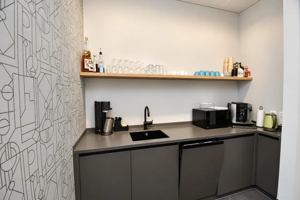 Vielseitige Büro- und Gewerbefläche in Spiegel bei Bern – foto 9 di 14