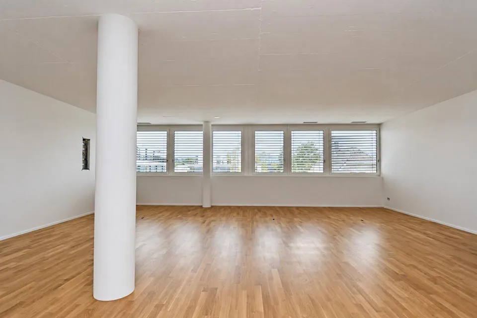 Moderne Gewerbefläche an zentraler Lage in Gümligen – foto 4 di 6
