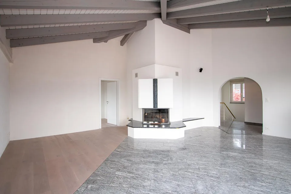3½-Zimmer-Attikawohnung mit grosser Terrasse und toller Aussicht – Foto 20 von 20