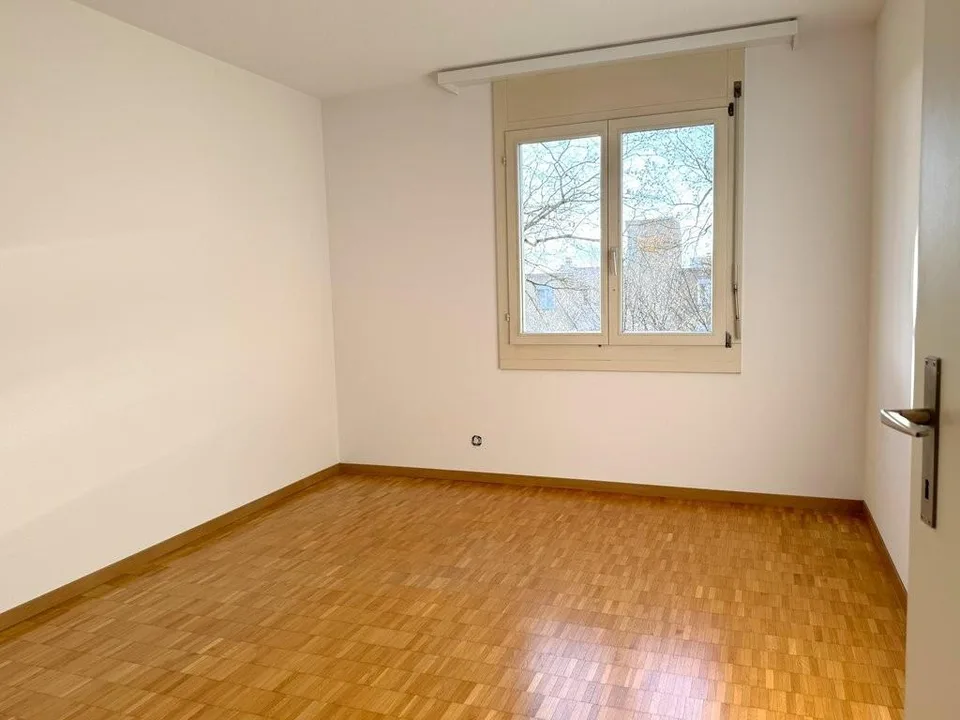 Geräumige 4.5 Zimmer-Wohnung an ruhiger Lage in Zollikofen – foto 5 di 10