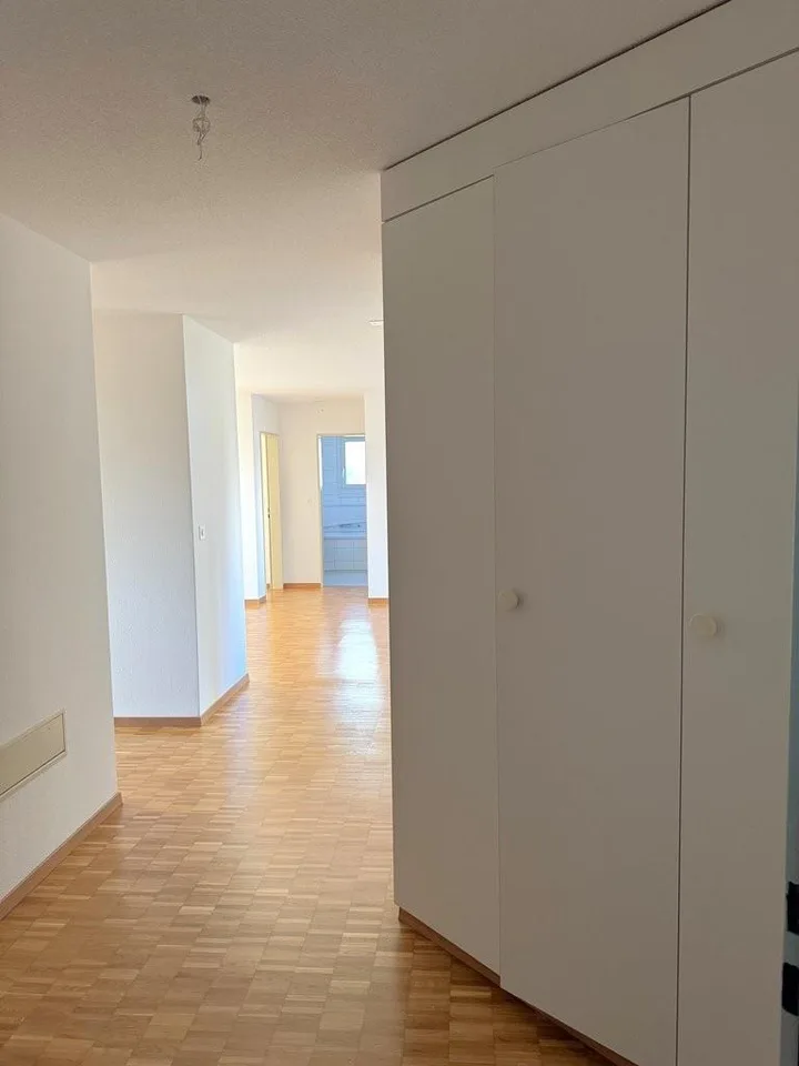 Geräumige 4.5 Zimmer-Wohnung an ruhiger Lage in Zollikofen – foto 9 di 10