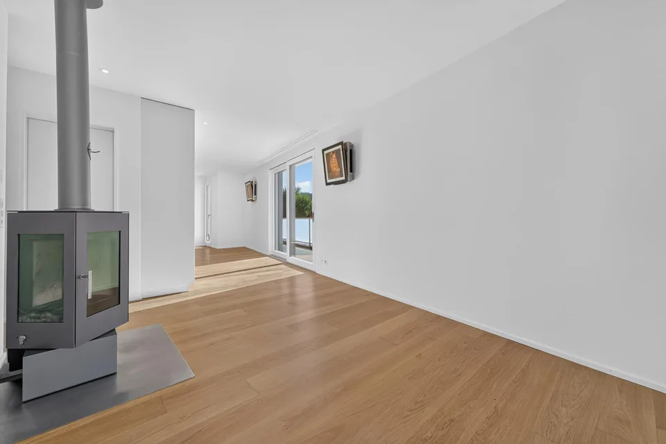 Exklusive 3.5-Zimmer-Attikawohnung mit grosszügiger Terrasse nahe Zug – photo 3 sur 7
