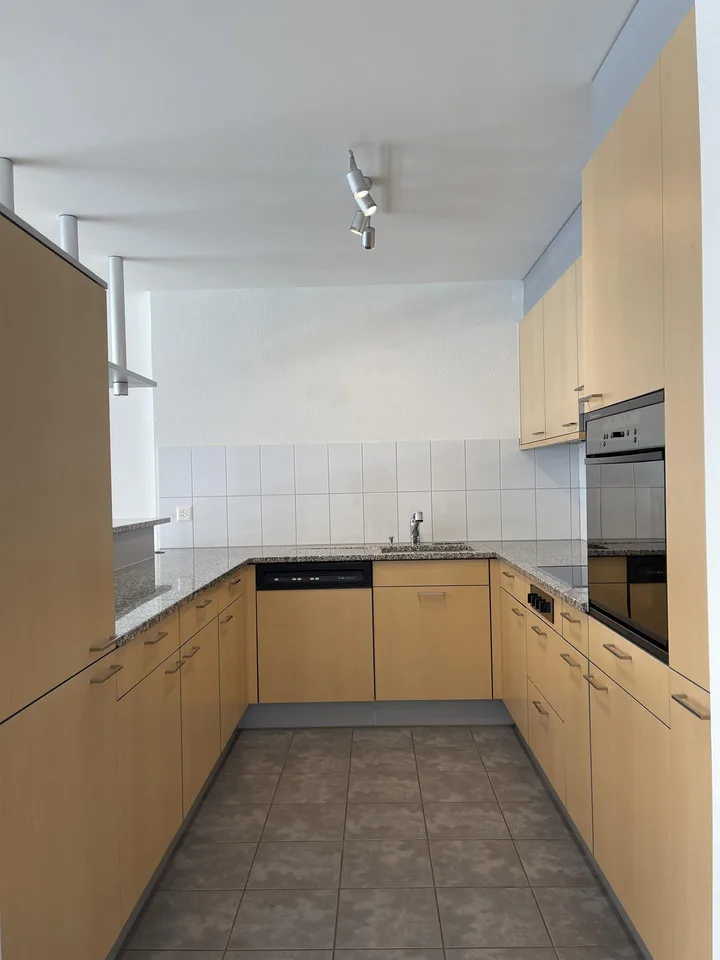 Sonnige 3.5-Zimmerwohnung in Baar zu vermieten – photo 3 sur 10