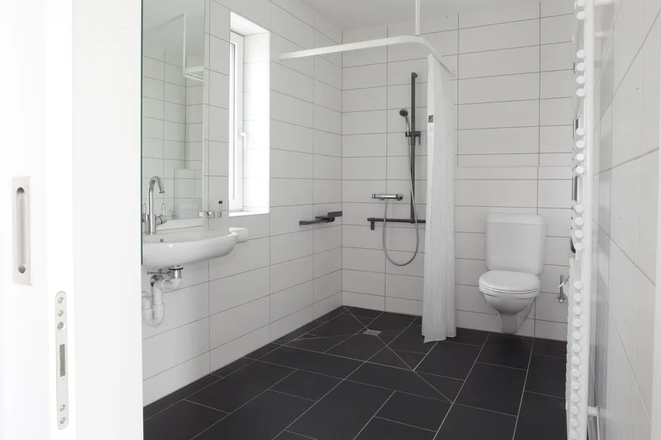 Helle und grosszügige 3,5-Zimmer-Wohnung – Foto 6 von 10