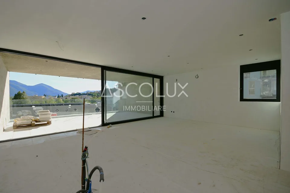 Appartamento 3,5 locali con grande terrazza coperta e 2 posti auto inclusi – foto 7 di 28