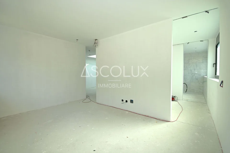 Exklusive Attikawohnung mit grosser gedeckter Terrasse – 3 Parkplätze inklusive – Foto 13 von 28