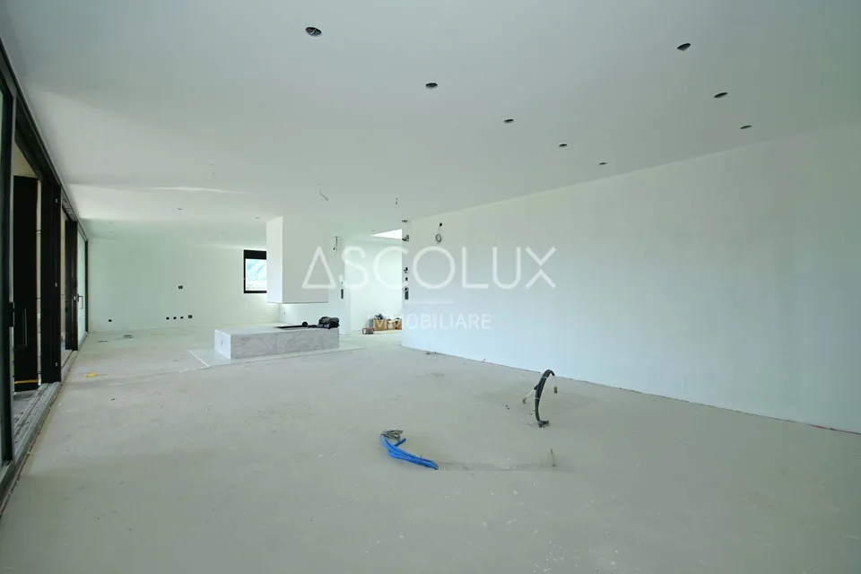 Exklusive Attikawohnung mit grosser gedeckter Terrasse – 3 Parkplätze inklusive – Foto 4 von 28