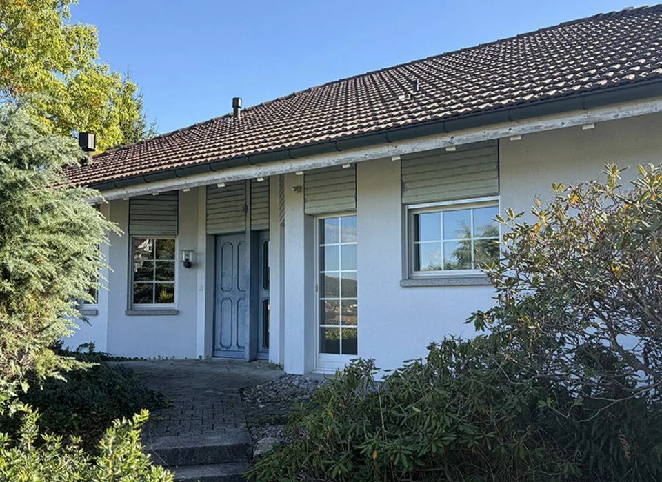 5-Zimmer-Einfamilienhaus mit Garage – Foto 4 von 30