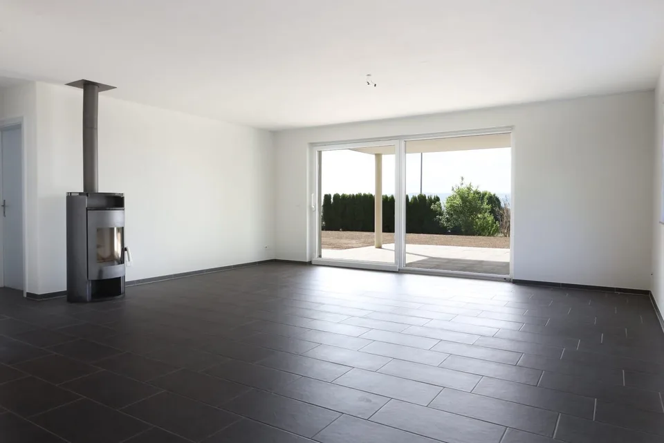Grosszügiges Zweifamilienhaus mit 366 m² Wohnfläche und Alpenpanorama – Foto 11 von 15