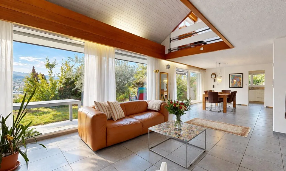 Wohntraum mit Ferienfeeling, Privatsphäre und fantastischer Aussicht – Foto 3 von 11