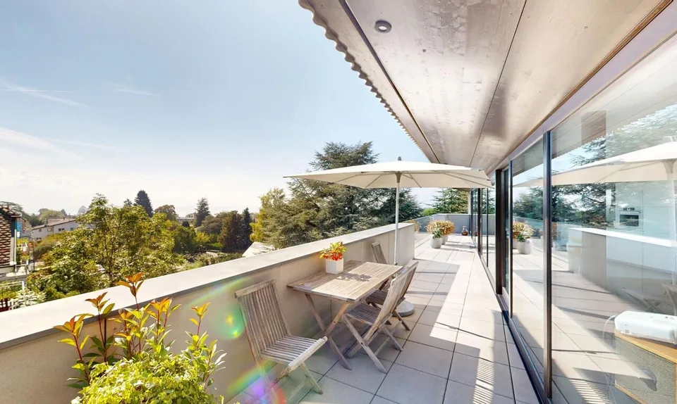 Magnifique appartement en attique au calme absolu à Chailly – Foto 10 von 11