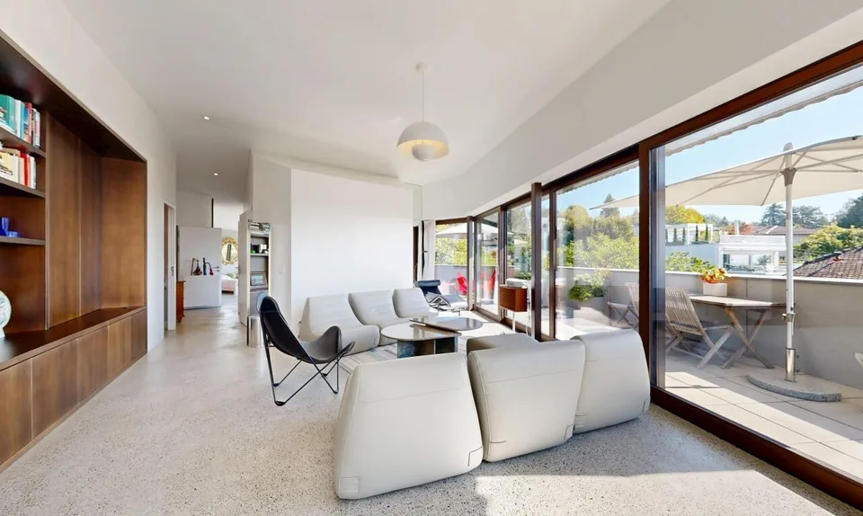 Magnifique appartement en attique au calme absolu à Chailly – Foto 3 von 11