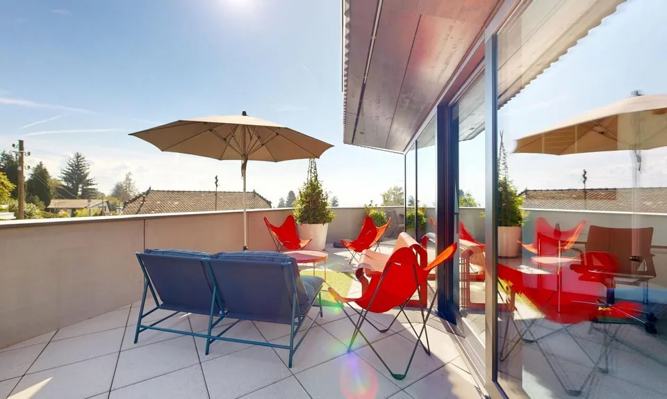 Magnifique appartement en attique au calme absolu à Chailly – Foto 9 von 11