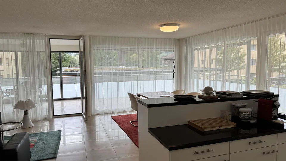 4.5-Zimmerwohnung mit Einstellplatz – Foto 2 von 7