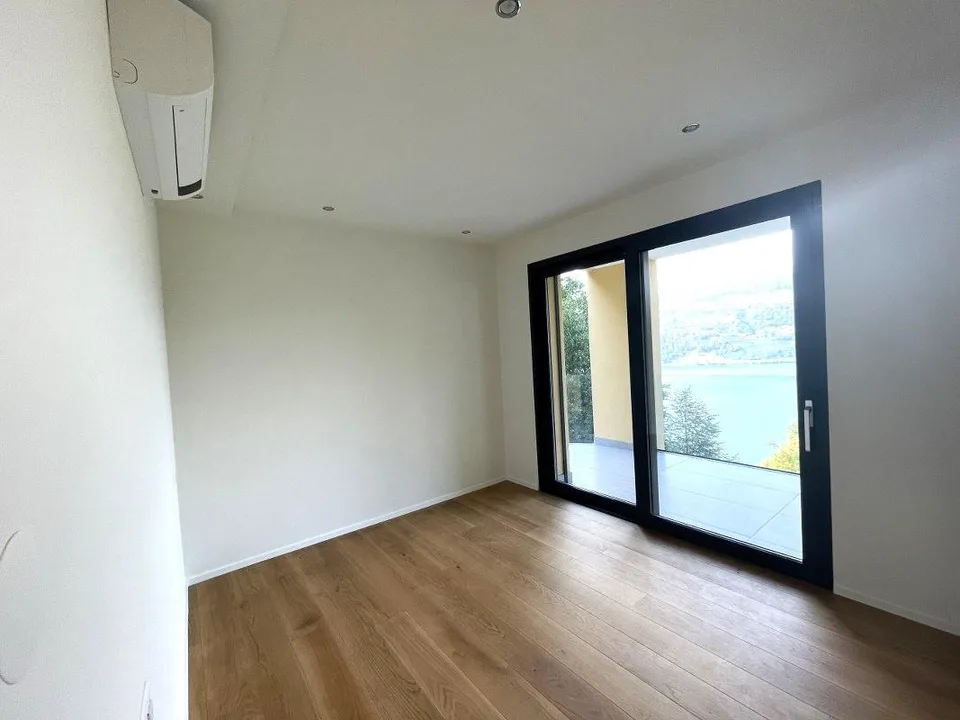 APPARTAMENTO 3.5 LOCALI CON SPLENDIDA VISTA PANORAMICA – Foto 5 von 13