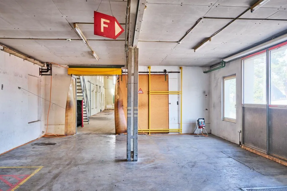Edificio commerciale e di stoccaggio GB1 – foto 5 di 13