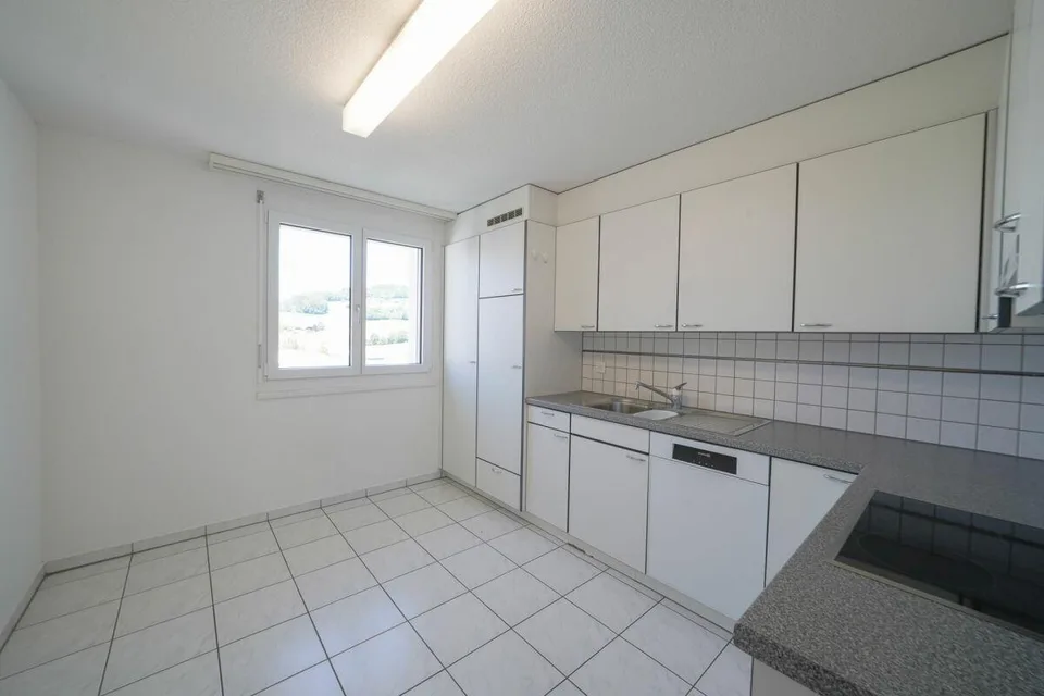 Attraktive 6.5-Zimmer-Maisonettewohnung - Wohnkomfort auf zwei Ebenen – Foto 4 von 9