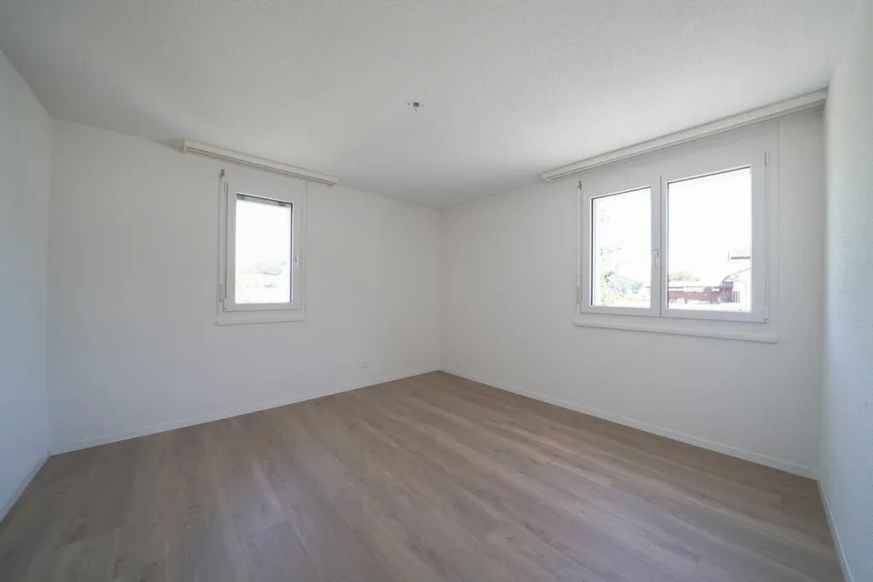 Attraktive 6.5-Zimmer-Maisonettewohnung - Wohnkomfort auf zwei Ebenen – Foto 6 von 9