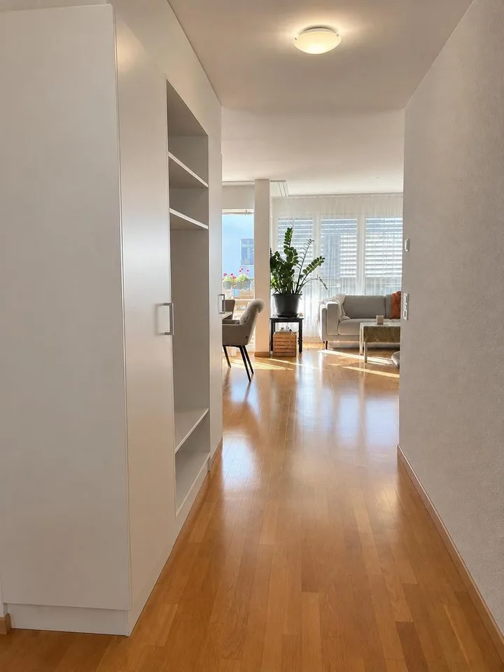 Helle und zentrale 3.5-Zimmerwohnung – photo 4 sur 10