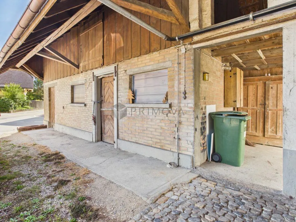 Gepflegtes Bauernhaus mit grosser Baulandreserve in der Kernzone im... – Foto 16 von 18