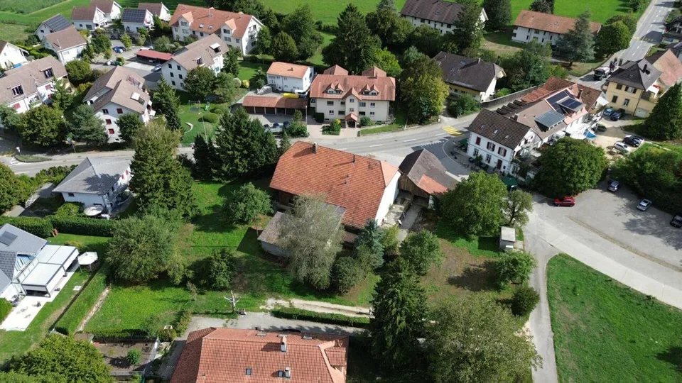 Gepflegtes Bauernhaus mit grosser Baulandreserve in der Kernzone im... – Foto 18 von 18