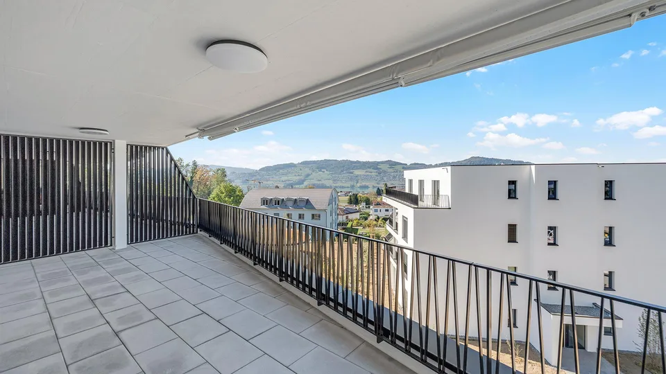 4.5-Zimmer-Neubau-Wohnung mit Seesicht – Foto 2 von 7