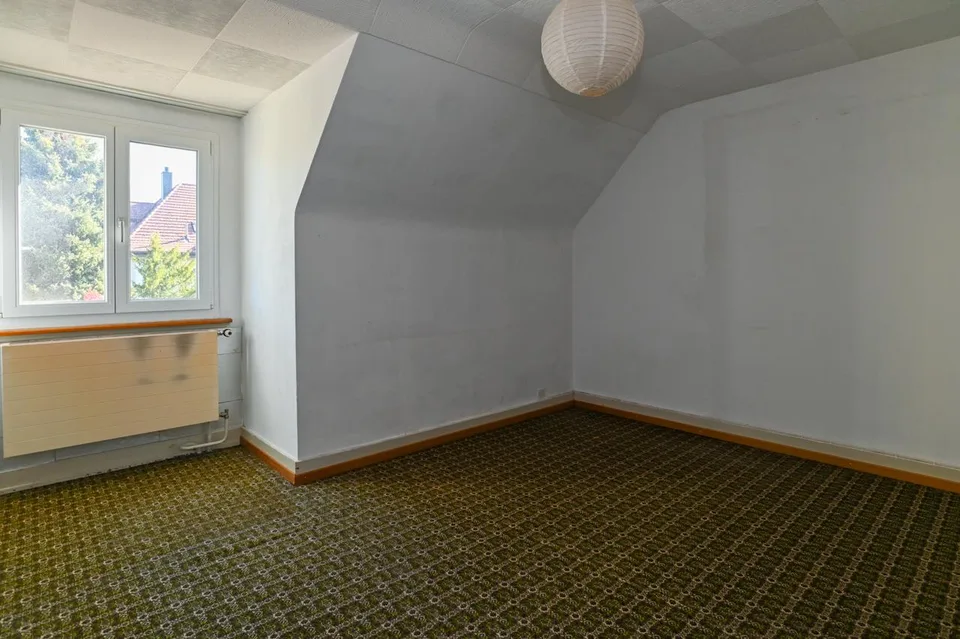 Casa a schiera con giardino spazioso in posizione privilegiata a Zelgli – foto 13 di 13