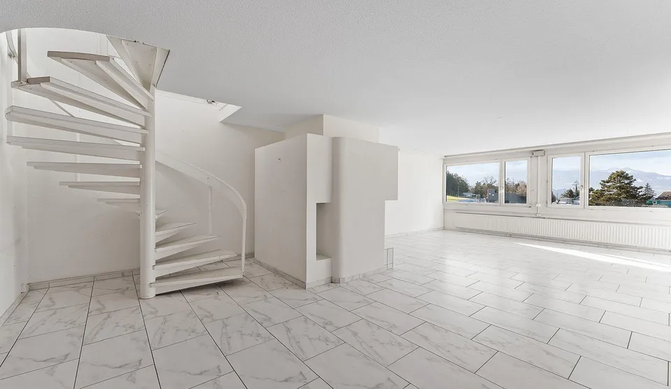 6.5-ZIMMER-ATTIKA-MAISONETTE – VIEL RAUM, VIEL POTENZIAL, BANKGEPRÜFT – Foto 7 von 16
