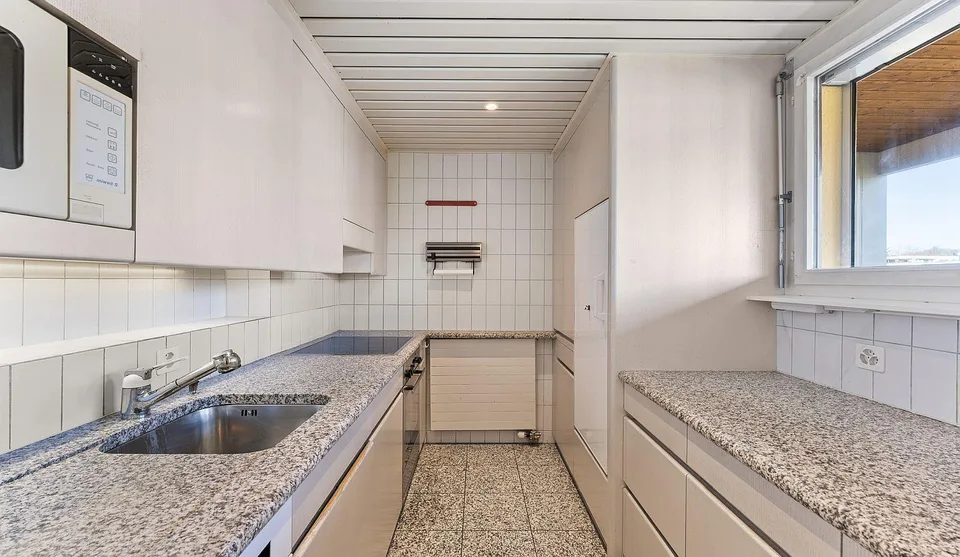 6.5-ZIMMER-ATTIKA-MAISONETTE – VIEL RAUM, VIEL POTENZIAL, BANKGEPRÜFT – Foto 6 von 16