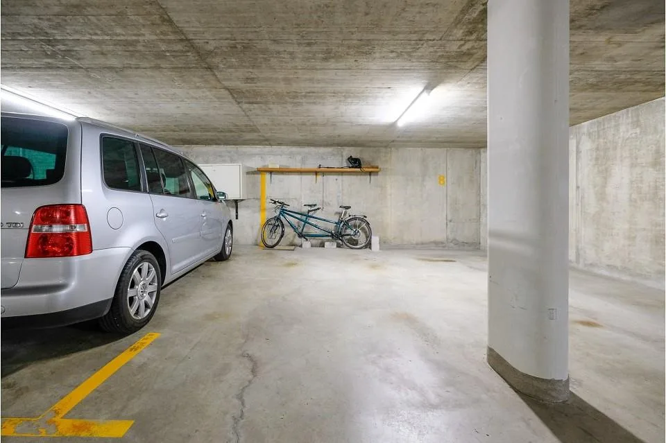 Appartement spacieux 3.5 pièces dans un emplacement extrêmement central et ensoleillé à Fislisbach près de Baden ! – photo 13 sur 13