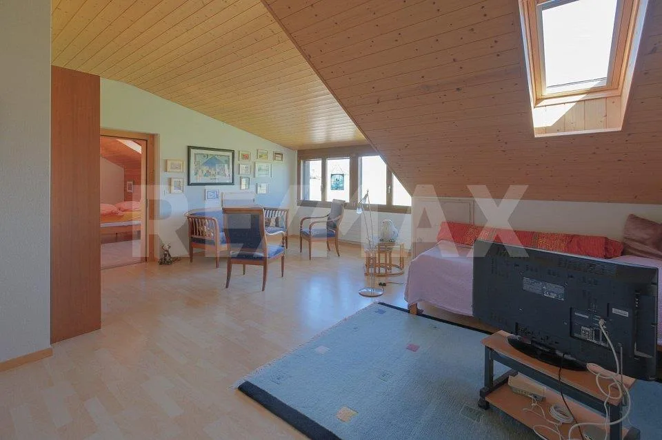 Grosszügige Dachmaisonette-Wohnung am Bauzonenrand – photo 11 sur 12