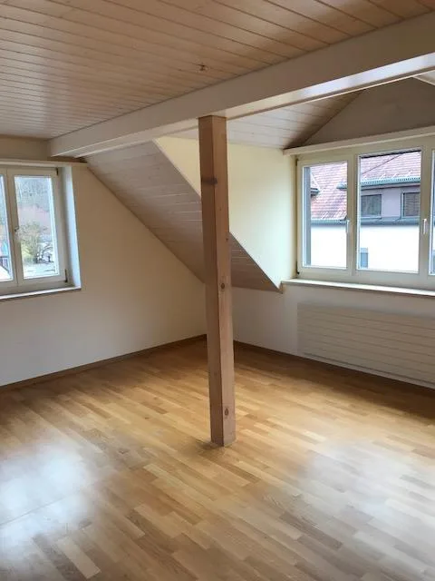 helle 5- Zimmerdachwohnung mit Terrasse – photo 11 sur 15
