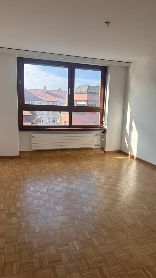Urbane stilvolle Oase, 2,5 Zimmer Wohnung mit Terrasse – Foto 3 von 8