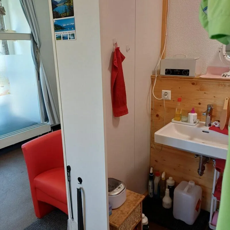 Gewerberaum mit Aussenparkplatz – Foto 6 von 7