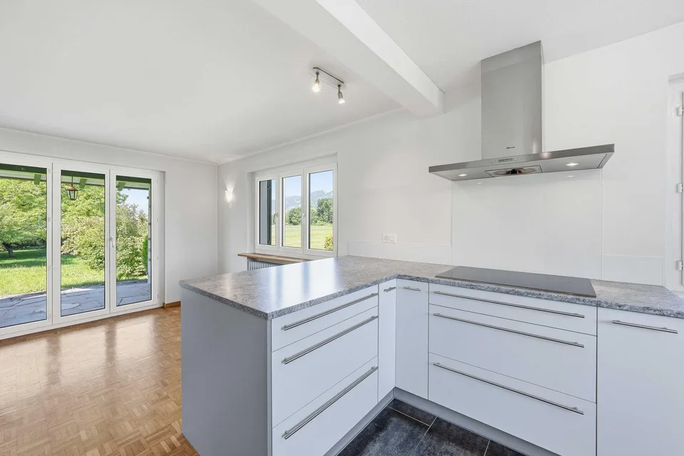 6.5-Zimmer-Einfamilienhaus – Foto 3 von 11