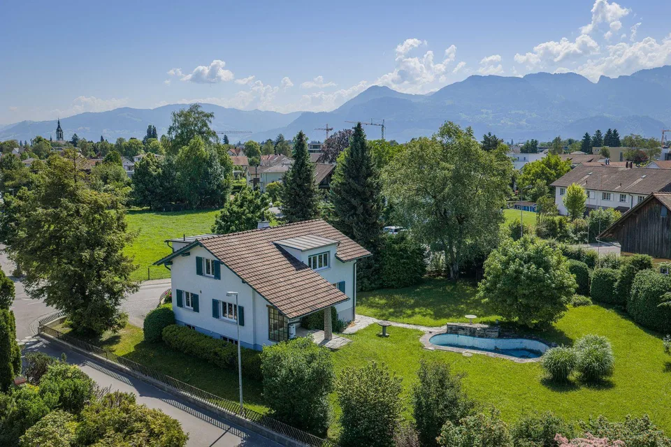 6.5-Zimmer-Einfamilienhaus – Foto 2 von 11