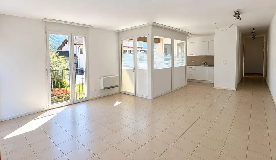 Helles Appartement mit schöner Terrasse in einer komfortablen und strategischen Lage – Foto 4 von 9