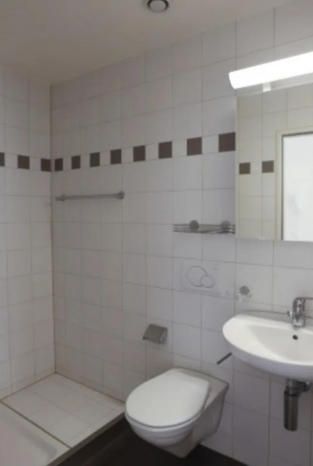 4 Zimmerwohnung 1.OG – photo 8 of 10