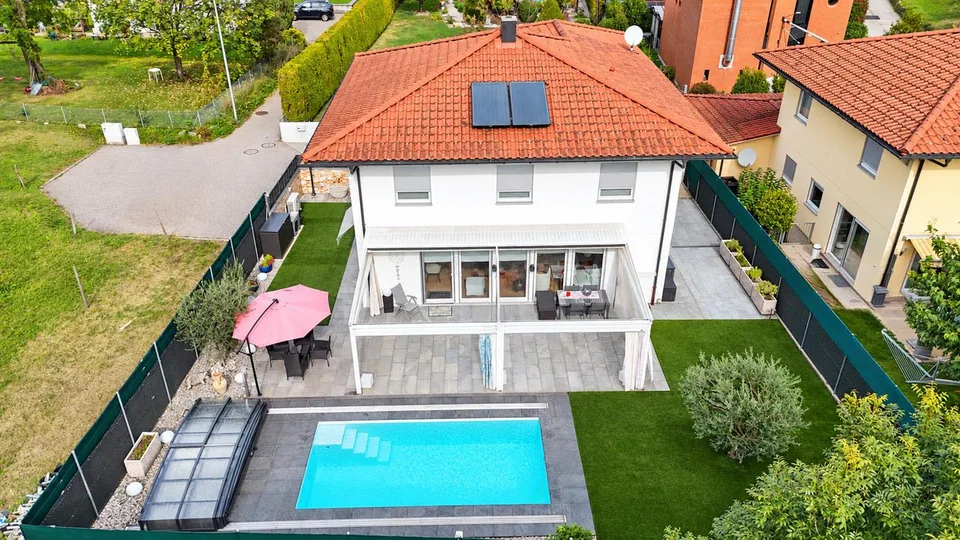 5.5 Zimmer Villa in Pura – Foto 2 von 29