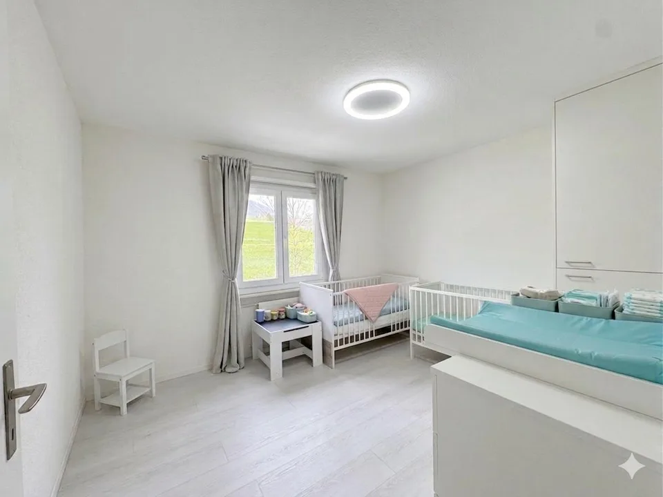 Appartement moderne de 4,5 pièces à Moutier - Calme et confort absolu – Foto 6 von 9