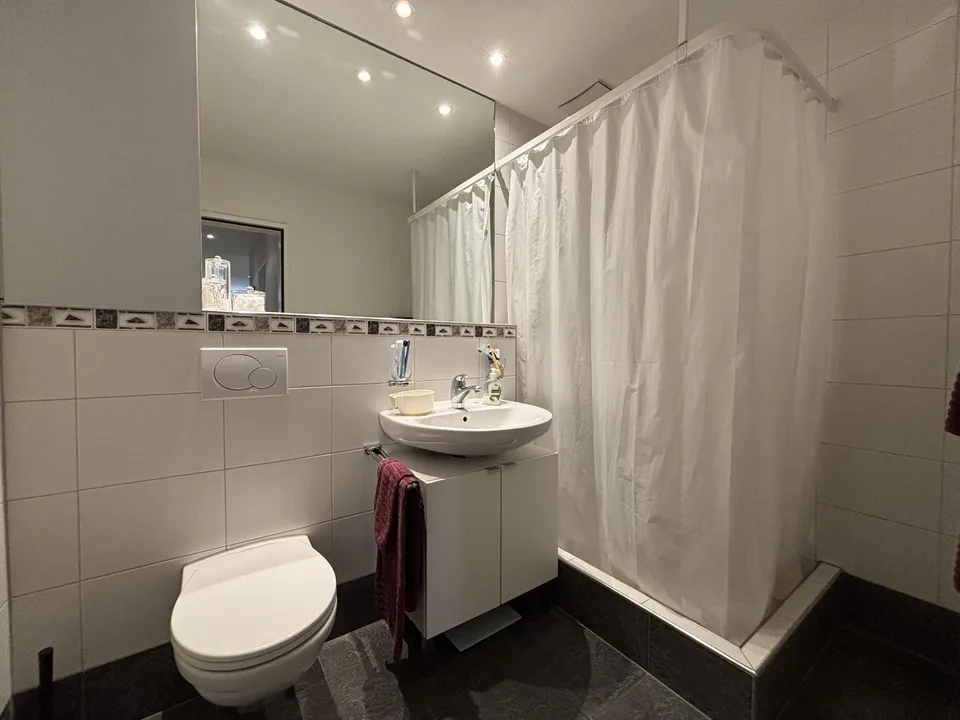 Attraktive 3.5-Zimmerwohnung an zentraler Lage – photo 12 sur 13