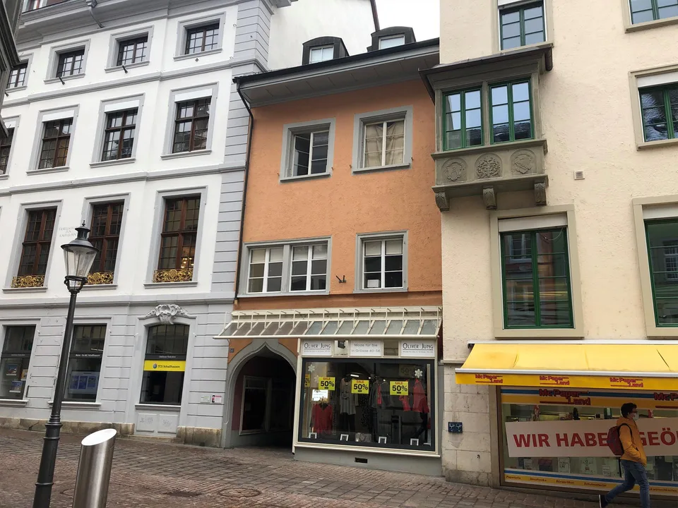 Frisch sanierte 3.5-Zimmer-Altstadtwohnung 85 m² – Foto 2 von 8