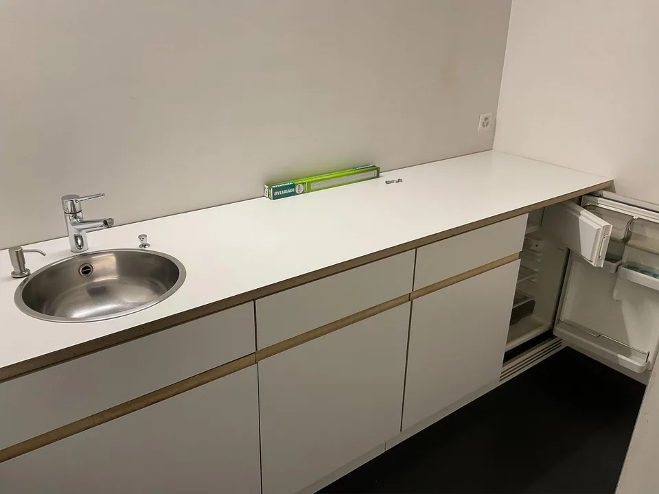 Attraktive Gewerbefläche an zentraler Lage in Luzern – Foto 8 von 11